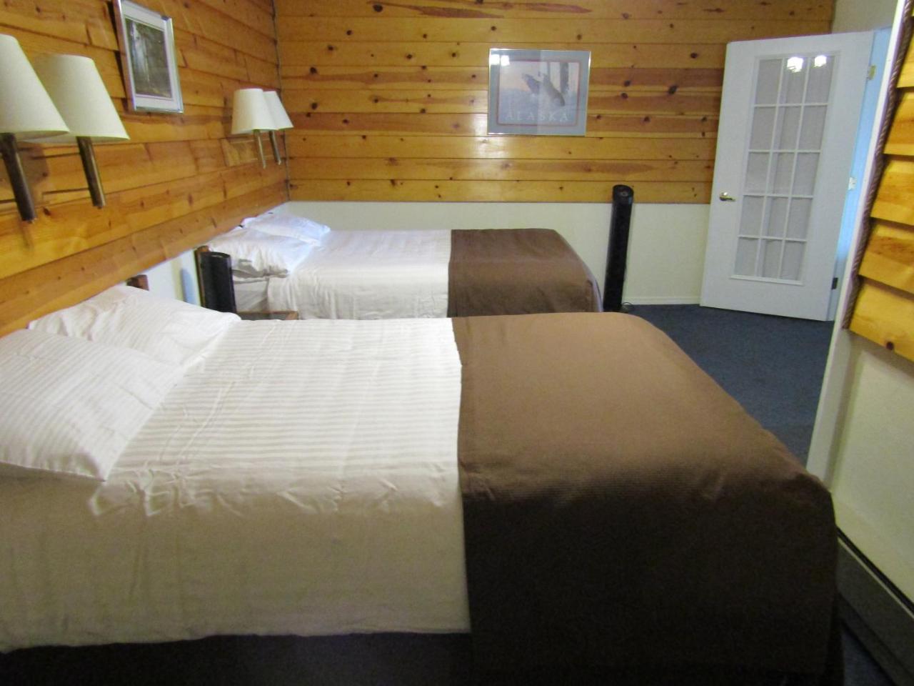 Captain'S Choice Motel Haines Eksteriør bilde