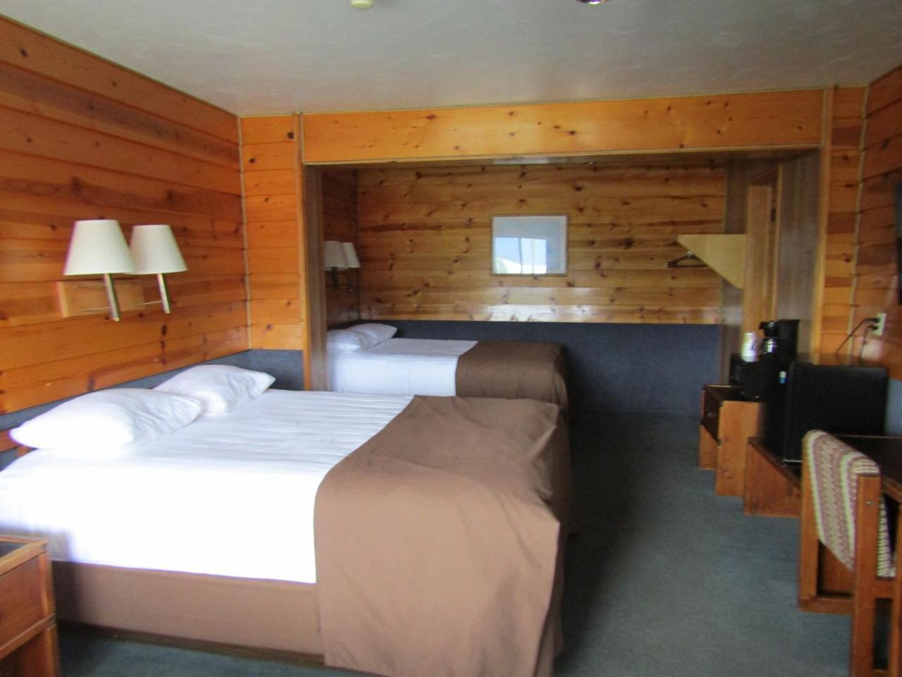Captain'S Choice Motel Haines Eksteriør bilde